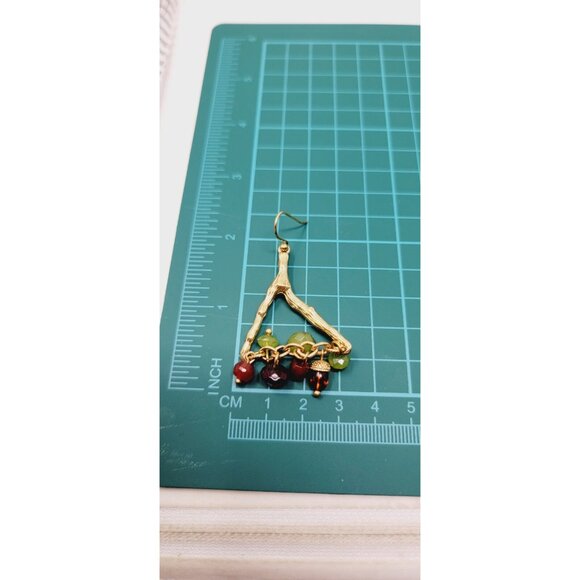 Vintage Brown and Green Faceted Glass Beaded Gold tone Dangly Earrings - Picture 3 of 3